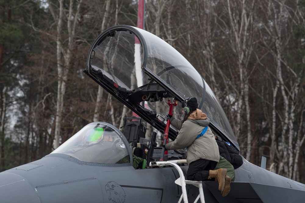 F-15 Strike Eagle Arrivals