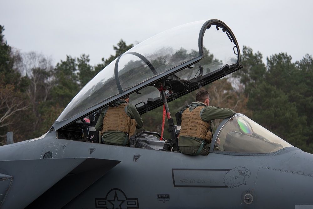 F-15 Strike Eagle Arrivals