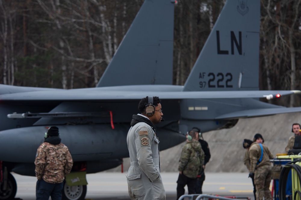 F-15 Strike Eagle Arrivals