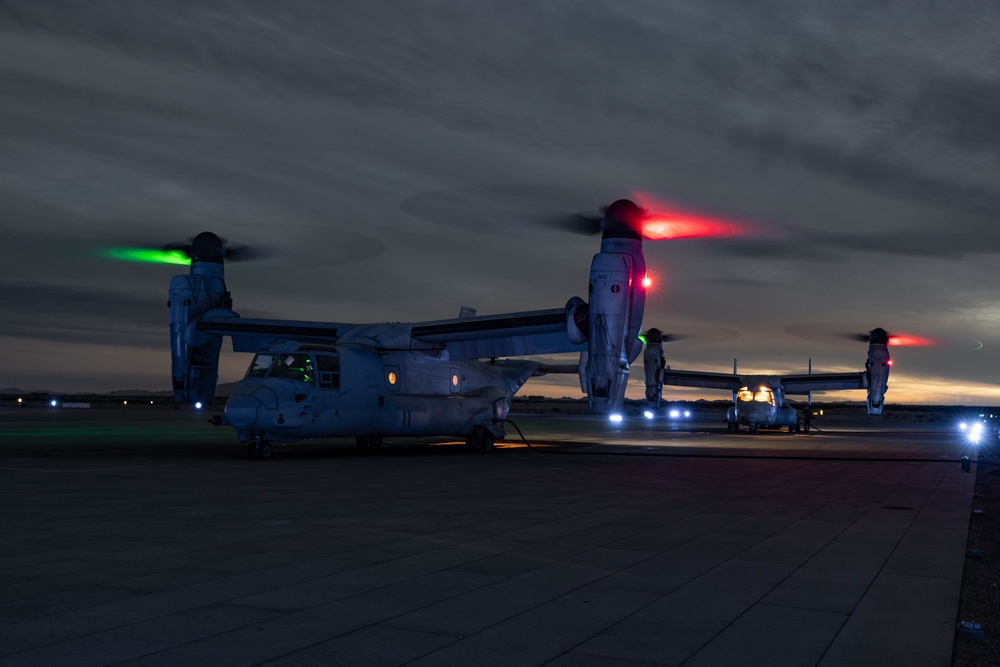 Steel Knight 23: Marine Medium Tiltrotor Squadron 165 Refuels