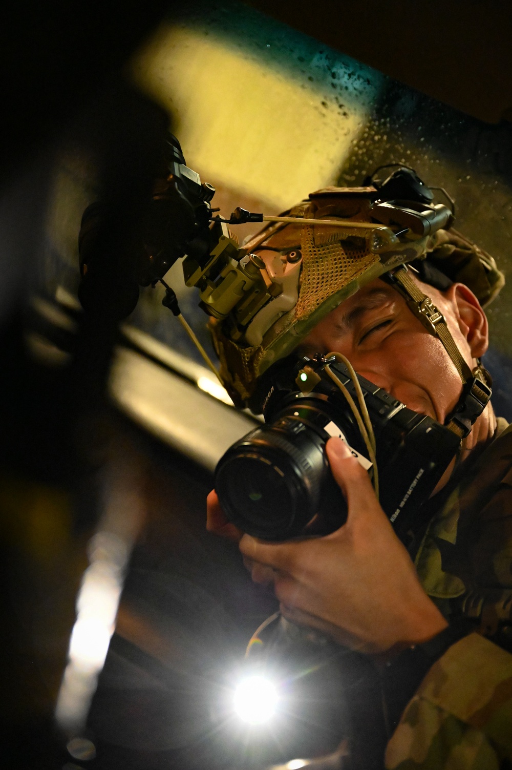 1 CTCS Airmen test night vision capabilities