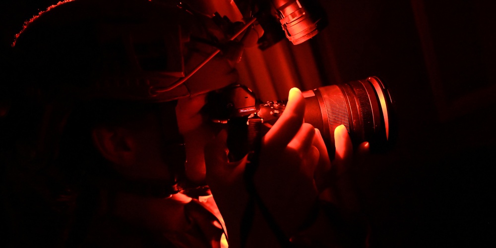 1 CTCS Airmen test night vision capabilities