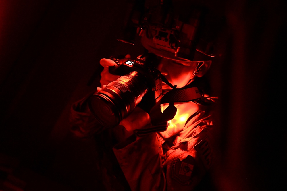 1 CTCS Airmen test night vision capabilities