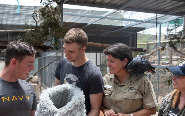 Sailors from the USS Mississippi (SSN 782) Volunteer in Australia