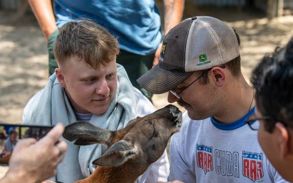 Sailors from the USS Mississippi (SSN 782) Volunteer in Australia