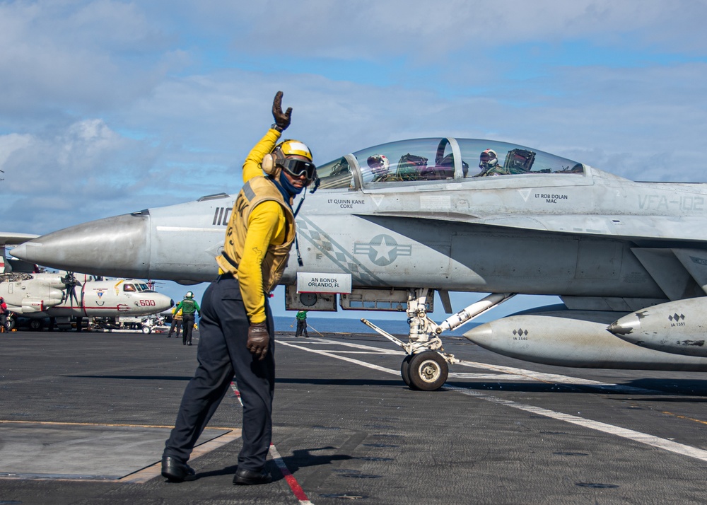 USS Ronald Reagan (CVN 76) conducts flight operations