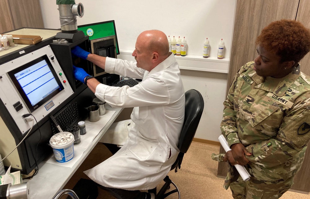 Army Oil Analysis Program lab hosts 405th AFSB leaders for capabilities brief, tour of facilities