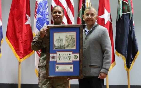 91st Training Division Bids Farewell to Commander