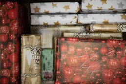 Toy Story: 1st Inf. Div. Soldiers Donate to Local Polish Orphanage