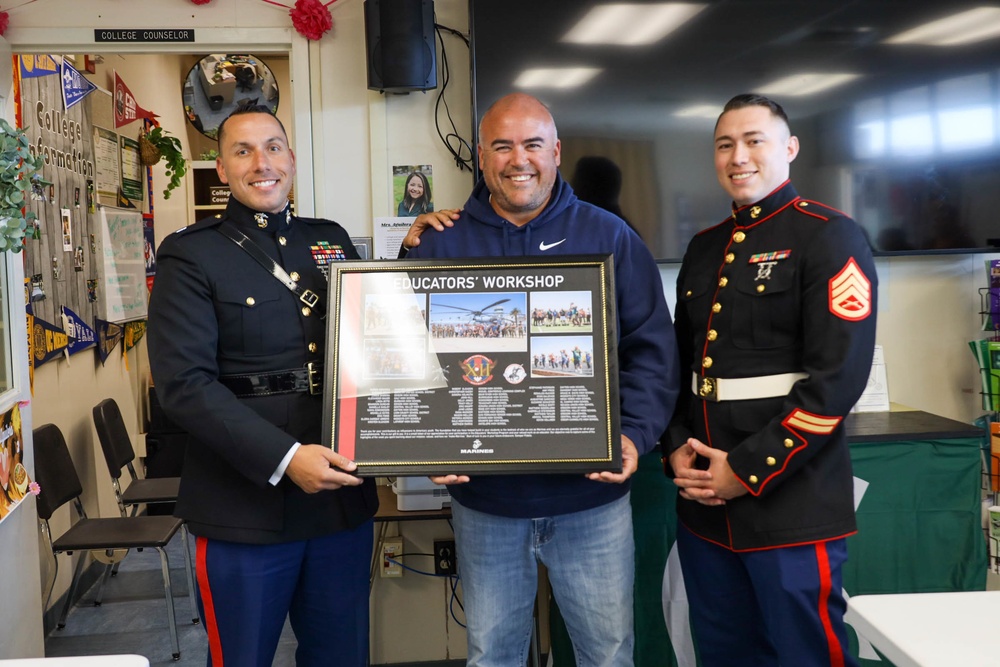 Sacramento Marines Recognize Educators for Attending Educators’ Workshop