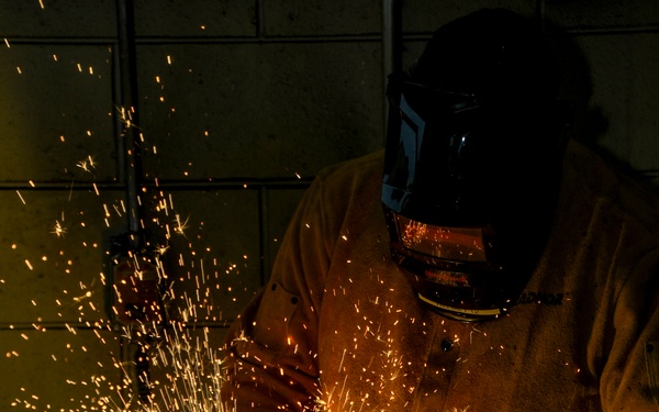 Plasma cutter in action