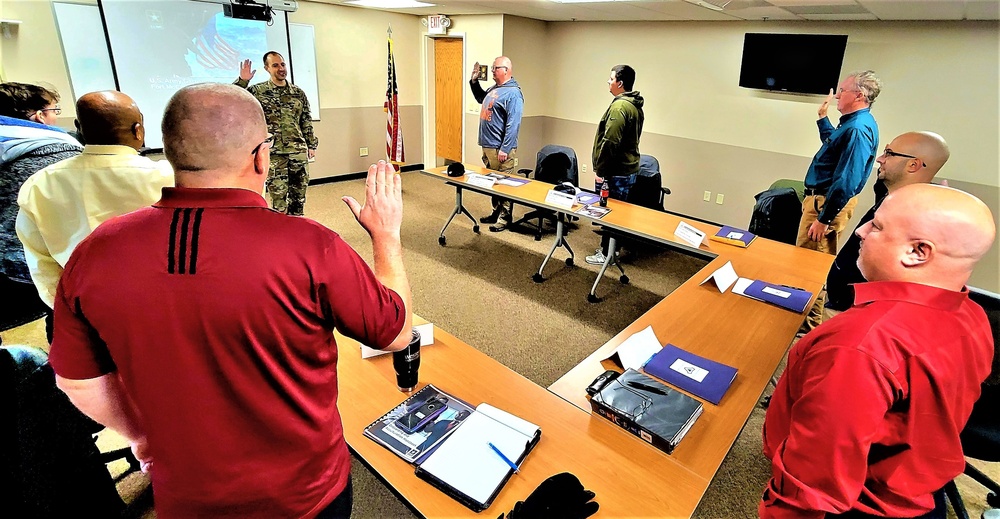 Garrison commander supports new team member onboarding process at Fort McCoy DHR