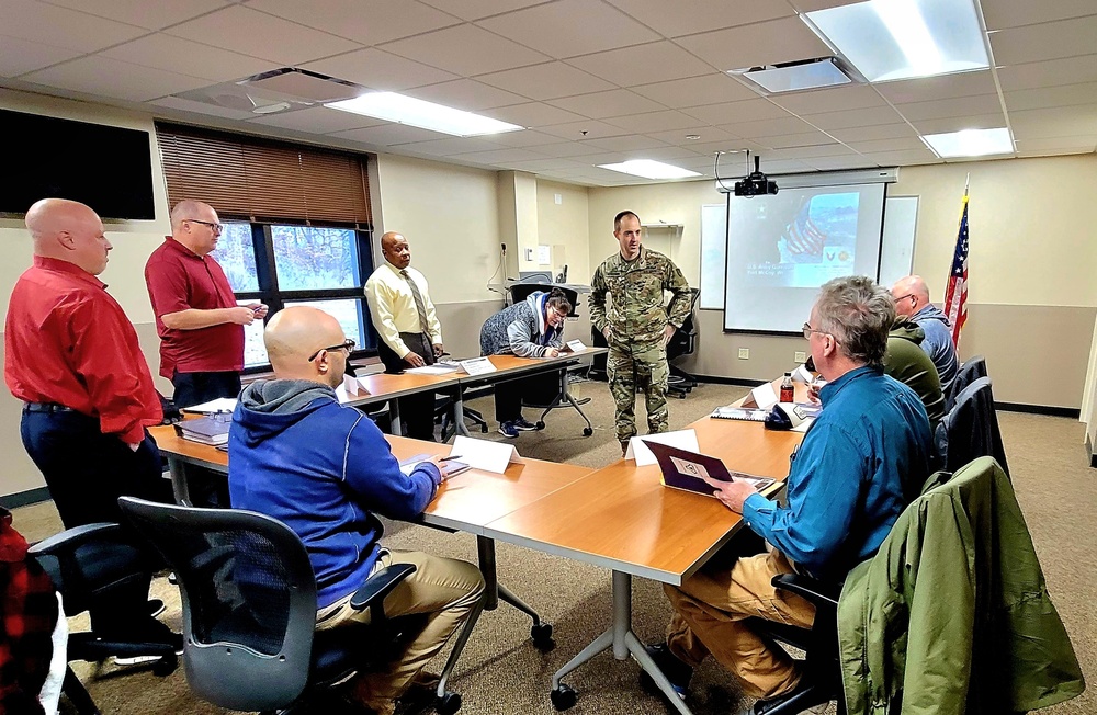 Garrison commander supports new team member onboarding process at Fort McCoy DHR