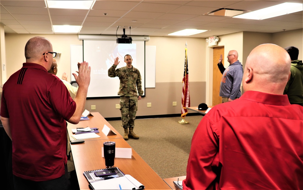 Garrison commander supports new team member onboarding process at Fort McCoy DHR