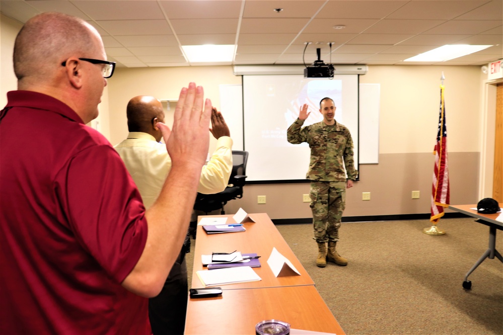 Garrison commander supports new team member onboarding process at Fort McCoy DHR