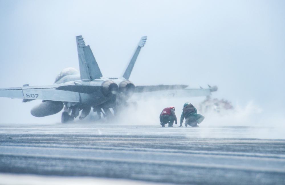 USS Ronald Reagan (CVN 76) conducts flight operations