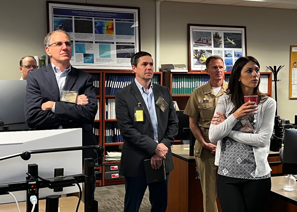 U.S. Congressional Staff Visit Naval Oceanography