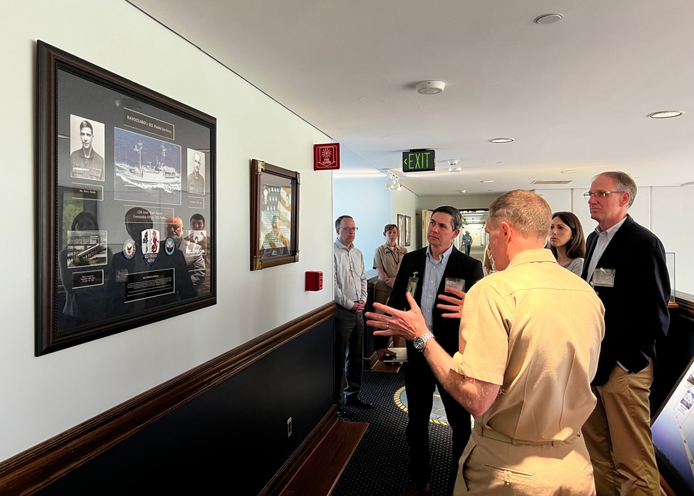 U.S. Congressional Staff Visit Naval Oceanography