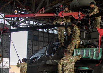 3rd Combat Aviation Brigade Conducts Blade Folding Training