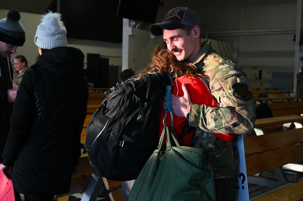 Airmen Return Home