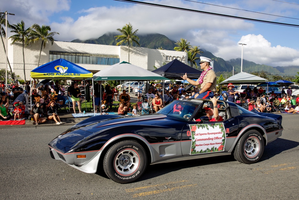 DVIDS Images Kaneohe Holiday Parade [Image 7 of 18]