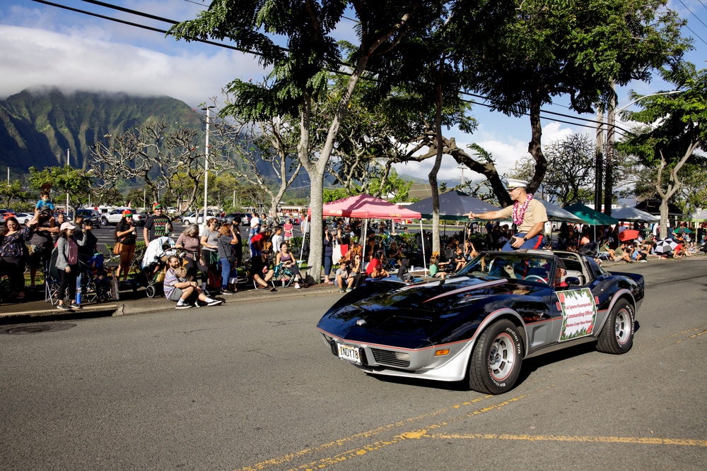 DVIDS Images Kaneohe Holiday Parade [Image 9 of 18]