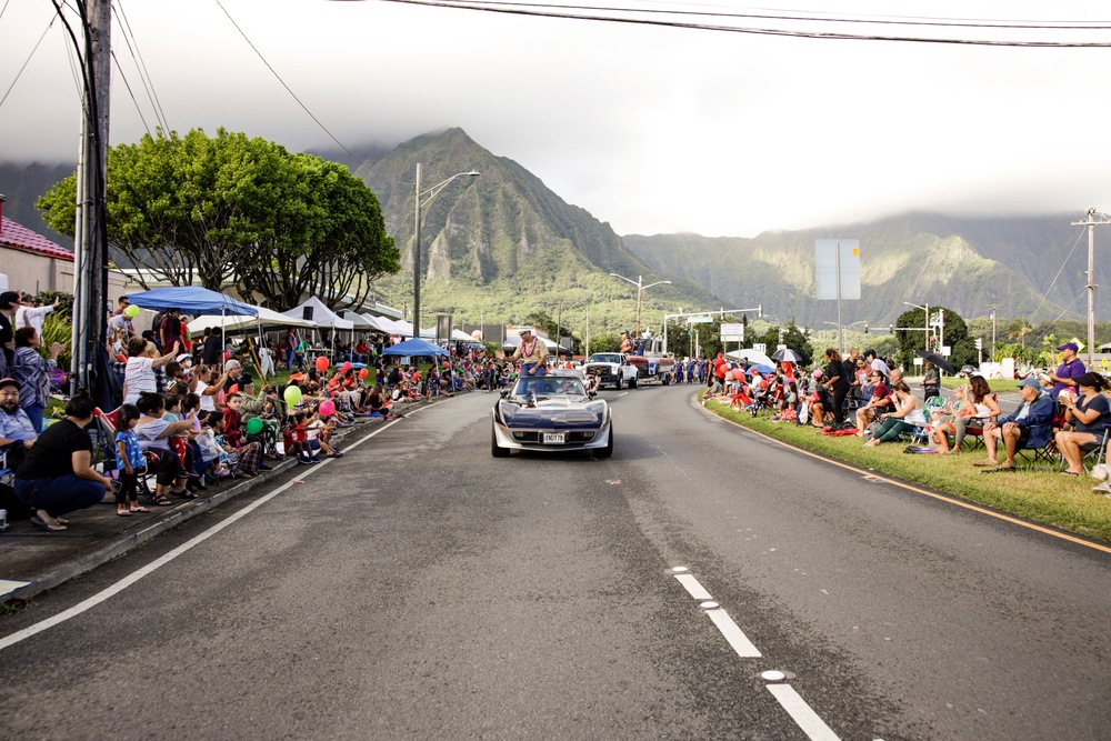 Kaneohe Holiday Parade