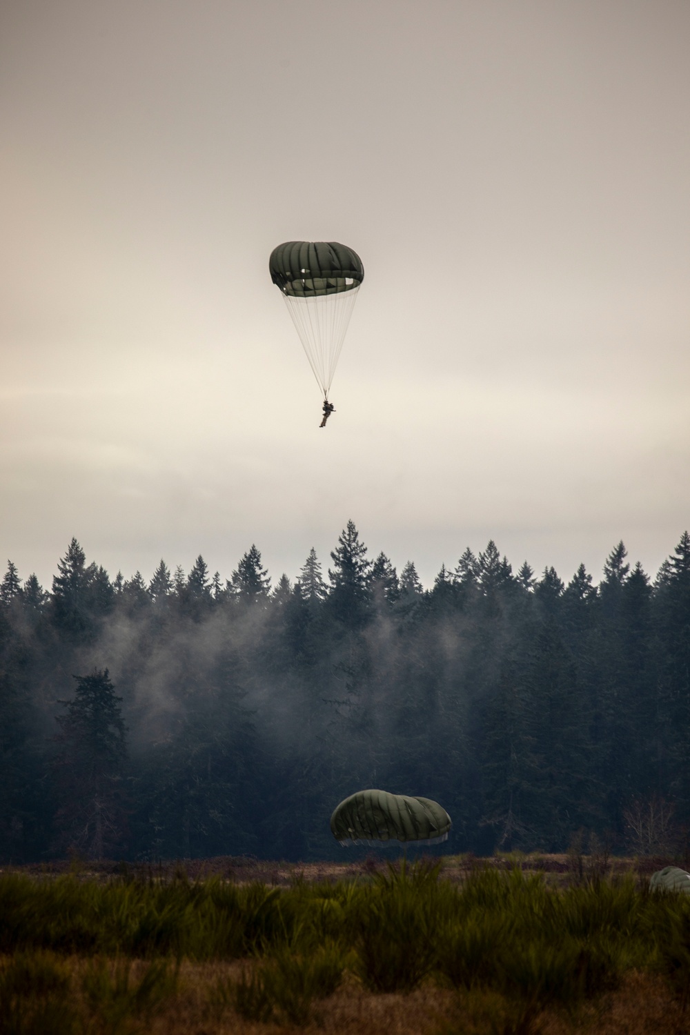 Menton 2022 U.S., Canadian partnership jump