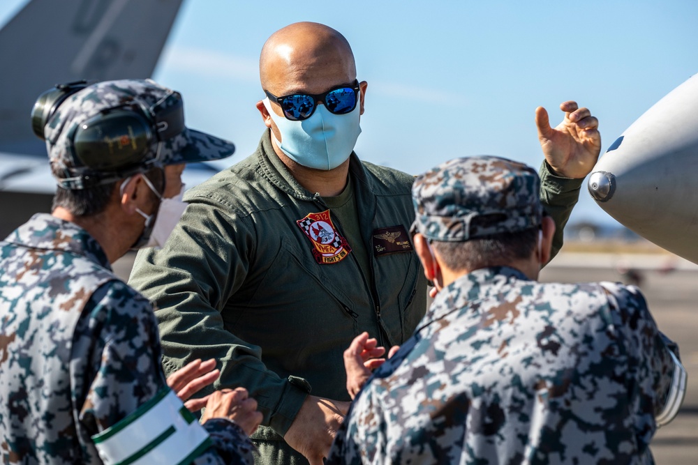 Keen Sword 2023: JASDF See the Hornet Up Close