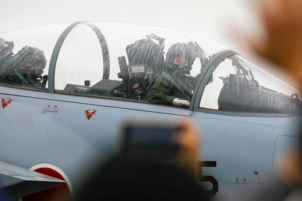 VMFA-312 participate in Nyutabaru Air Show