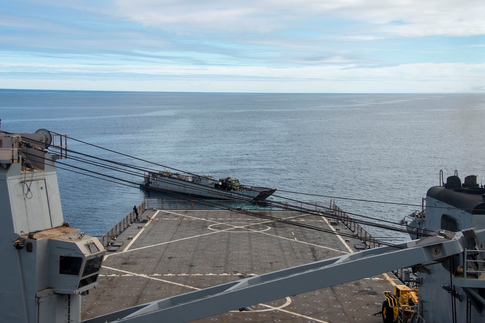 USS Harpers Ferry Participates in Steel Knight 23