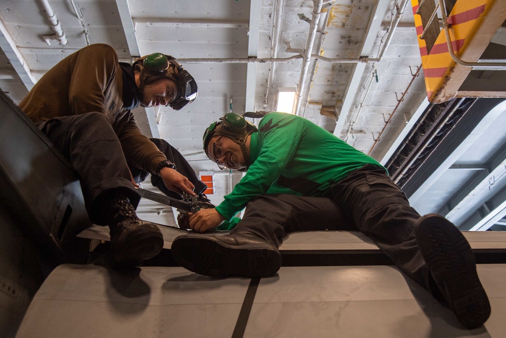 Sailors Conduct Inspection