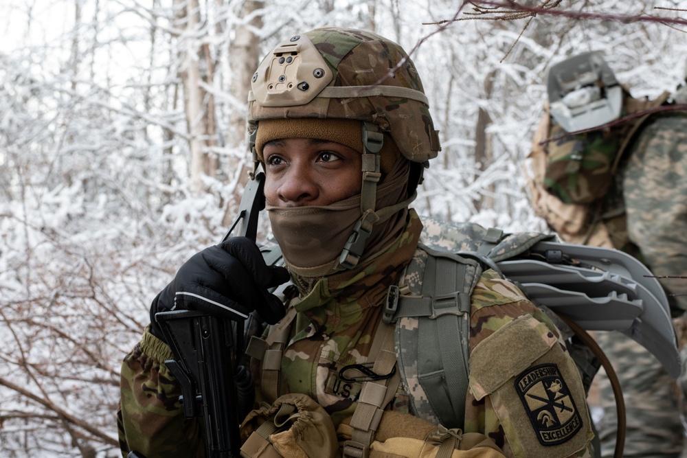 Alaska Army National Guard aviators support UAA Army ROTC field training exercise