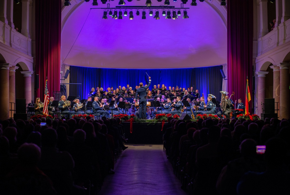 KMC expresses appreciation for host nation hospitality through holiday concert