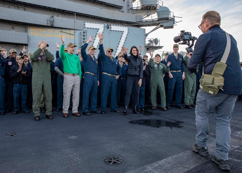 USS George H.W. Bush (CVN 77) Hosts Distinguished Visitors