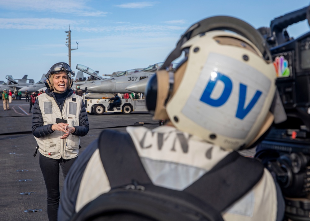 USS George H.W. Bush (CVN 77) Hosts Distinguished Visitors