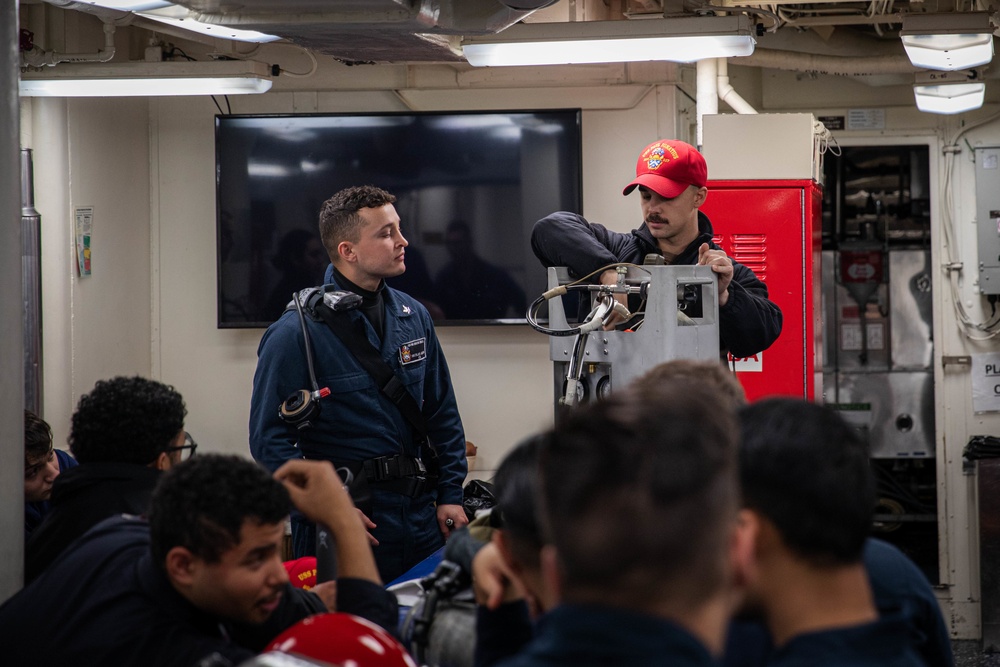 USS Paul Ignatius (DDG 117) Sailors Conduct Damage Control Training