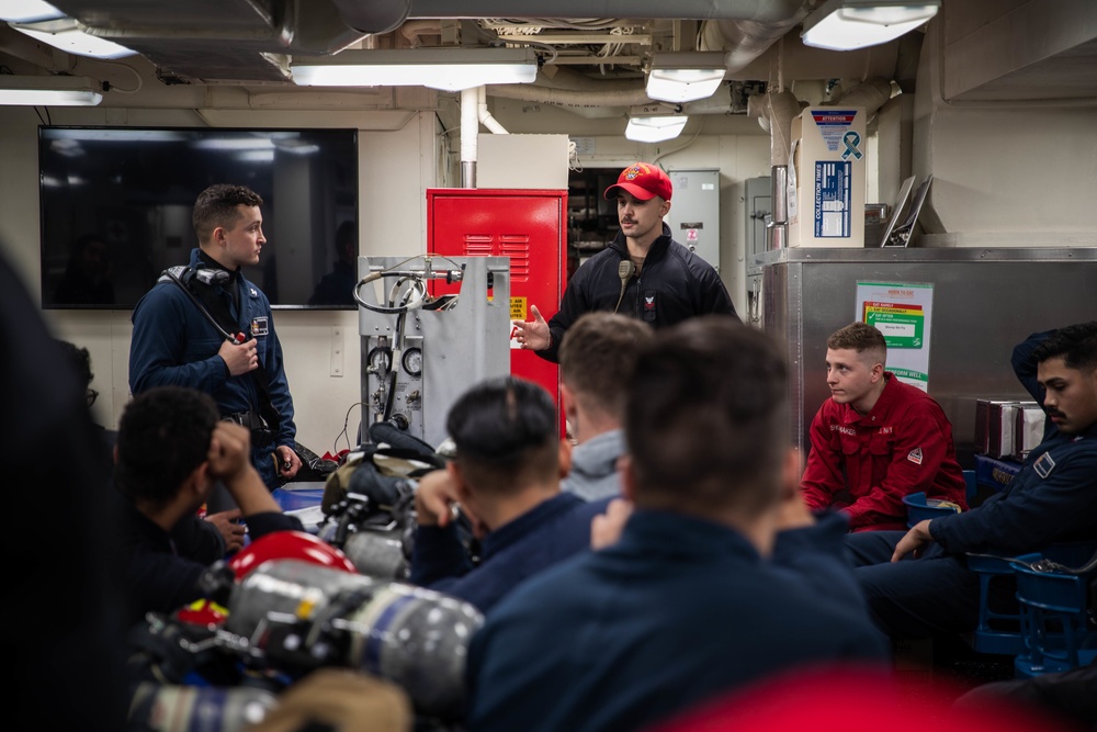 USS Paul Ignatius (DDG 117) Sailors Conduct Damage Control Training