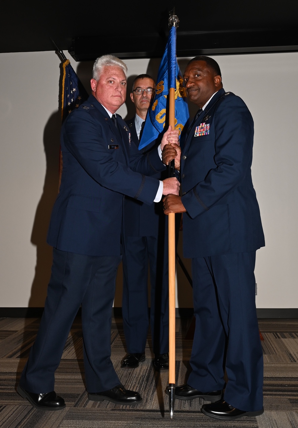 908th Operations Support Squadron Welcomes New Commander