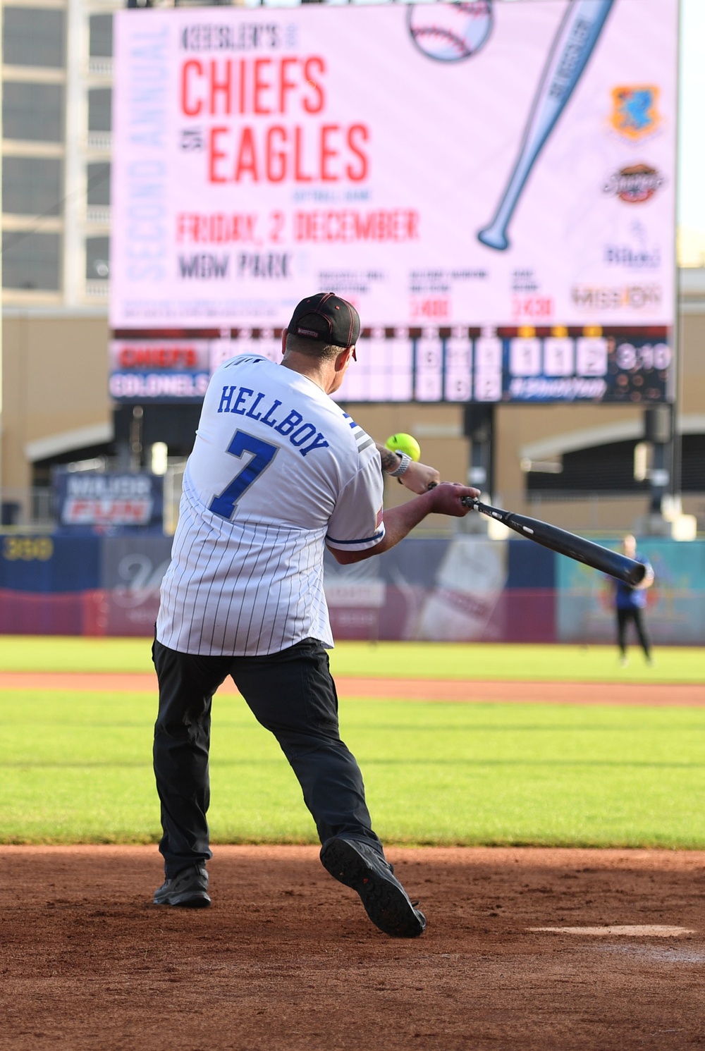 2nd Annual Chiefs vs. Eagles softball game is a big hit