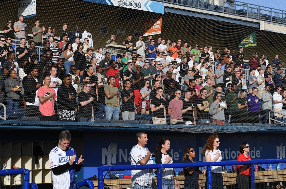 2nd Annual Chiefs vs. Eagles softball game is a big hit