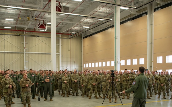 104th Fighter Wing command team holds all call