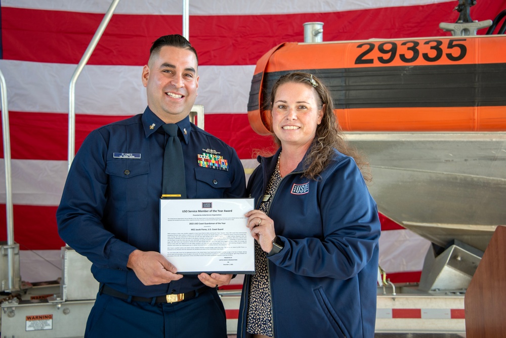 ‘Heroic, humble’ Coast Guardsman selected as 2022 USO Service Member of the Year