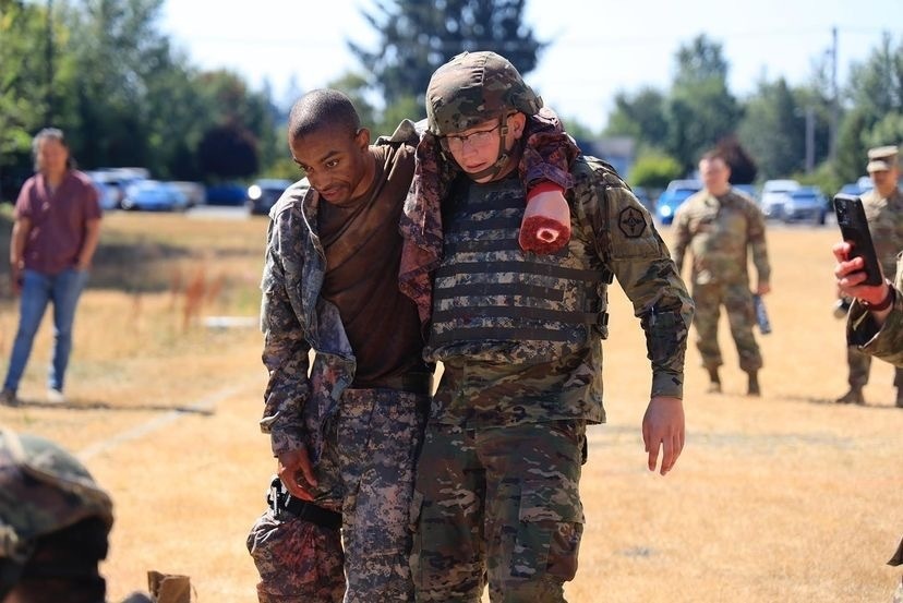 364th ESC Conduct Combat Life Saver Training