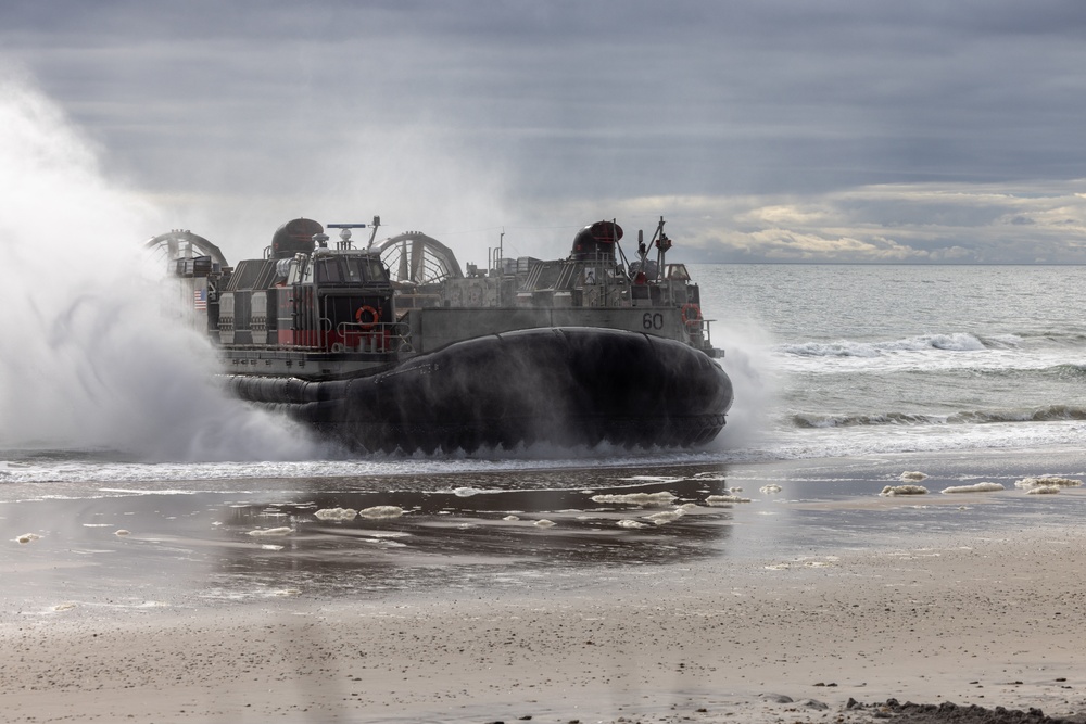 2d Light Armored Reconnaissance Battalion Ship-to-Shore Exercise