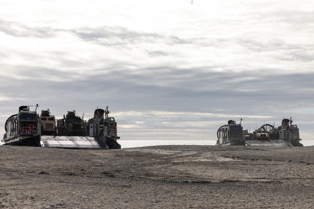 2d Light Armored Reconnaissance Battalion Ship-to-Shore Exercise