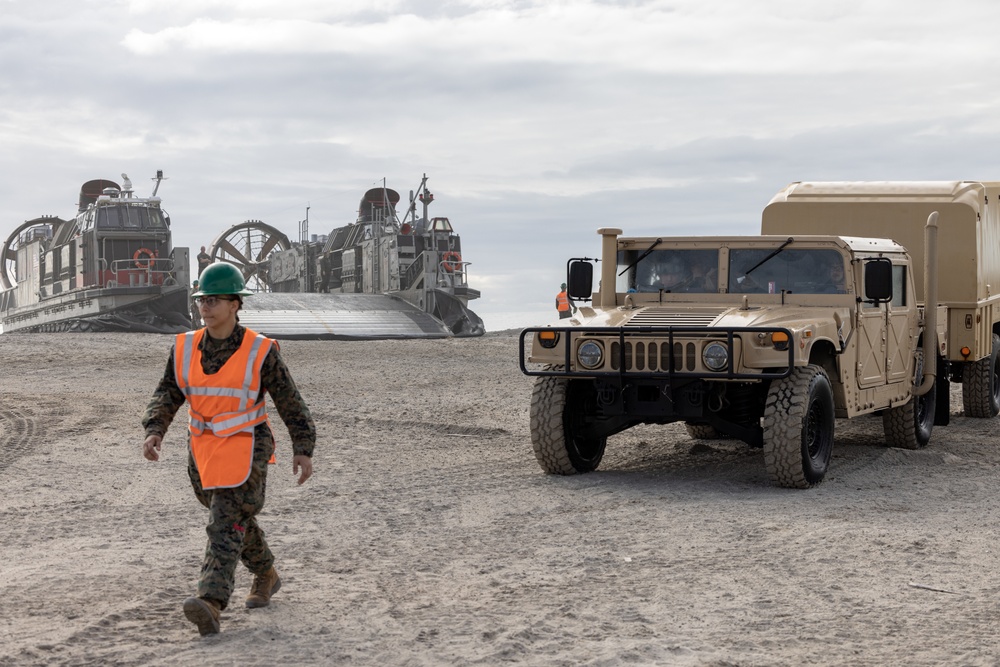 2d Light Armored Reconnaissance Battalion Ship-to-Shore Exercise