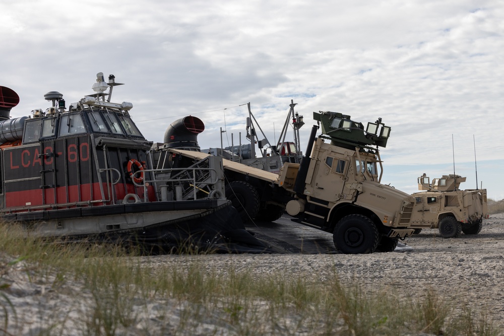 2d Light Armored Reconnaissance Battalion Ship-to-Shore Exercise