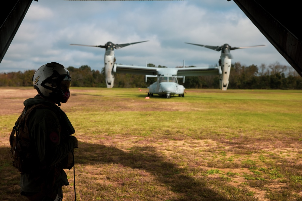 Exercise Trident: 26th MEU Aviation Command Element Integrates with SOF