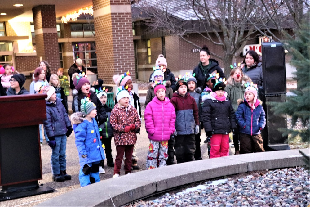 Dozens attend Fort McCoy’s 2022 Christmas Tree Lighting event